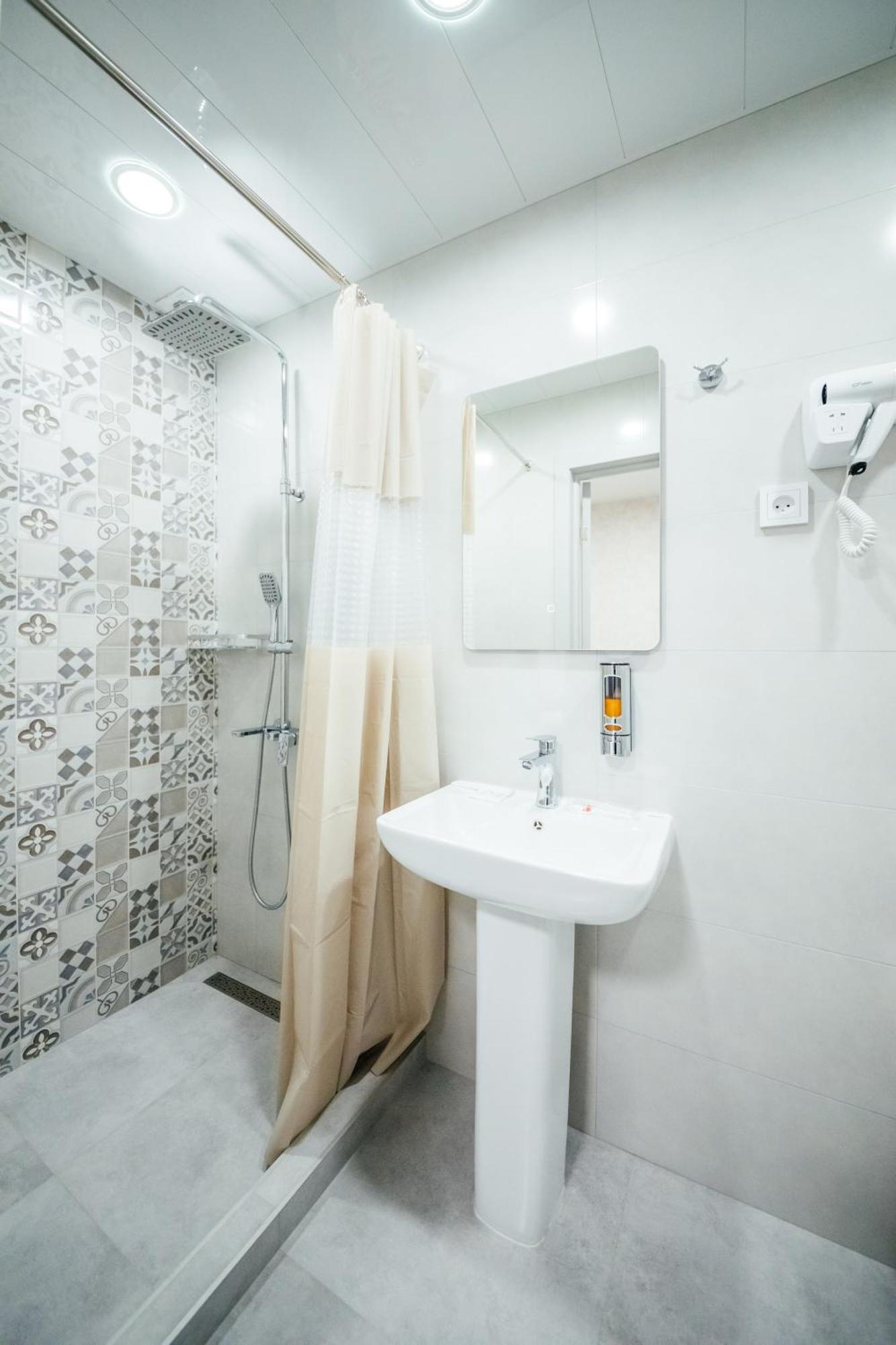Chief Hotel Gyumri Ngoại thất bức ảnh