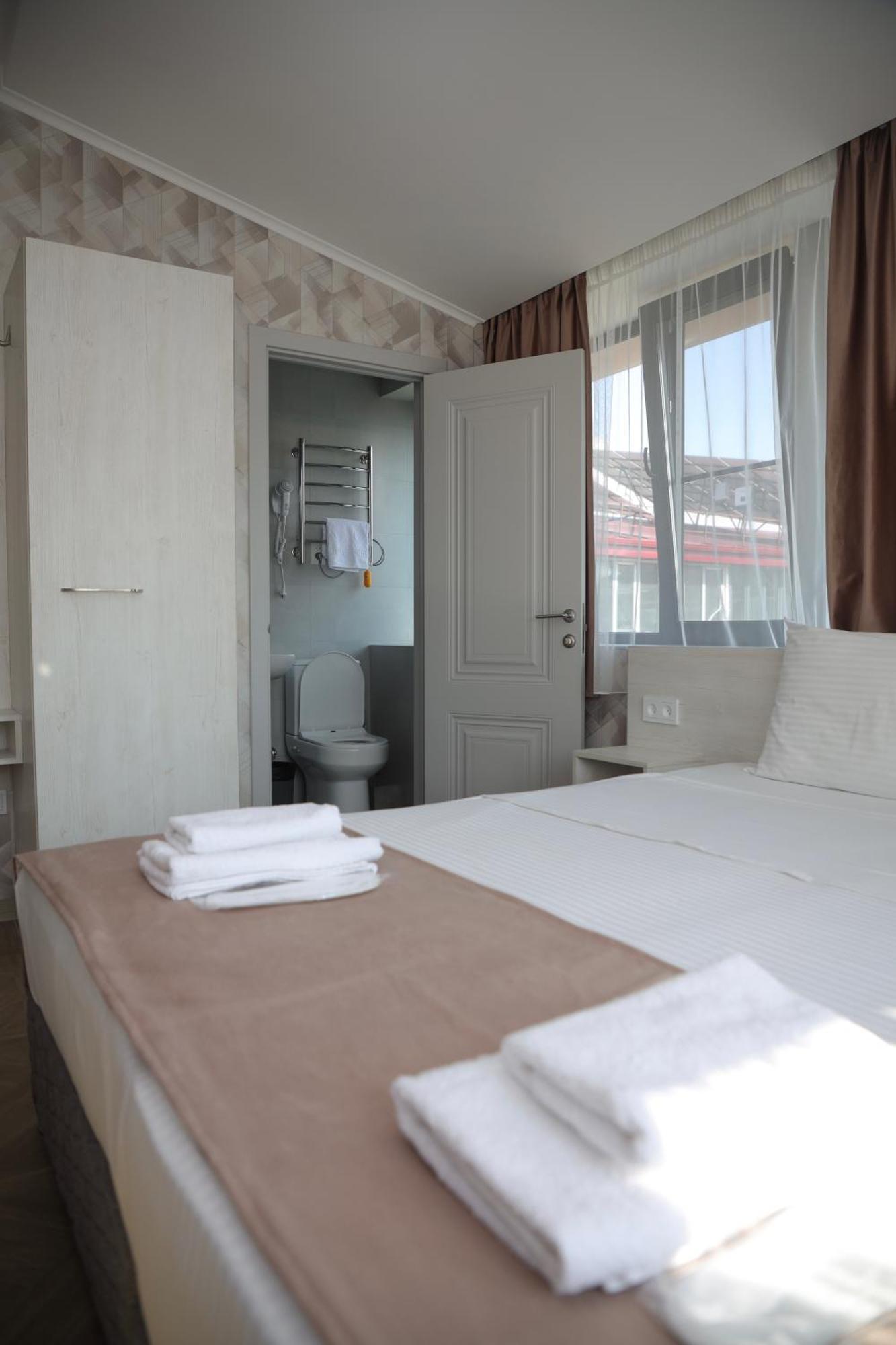 Chief Hotel Gyumri Ngoại thất bức ảnh