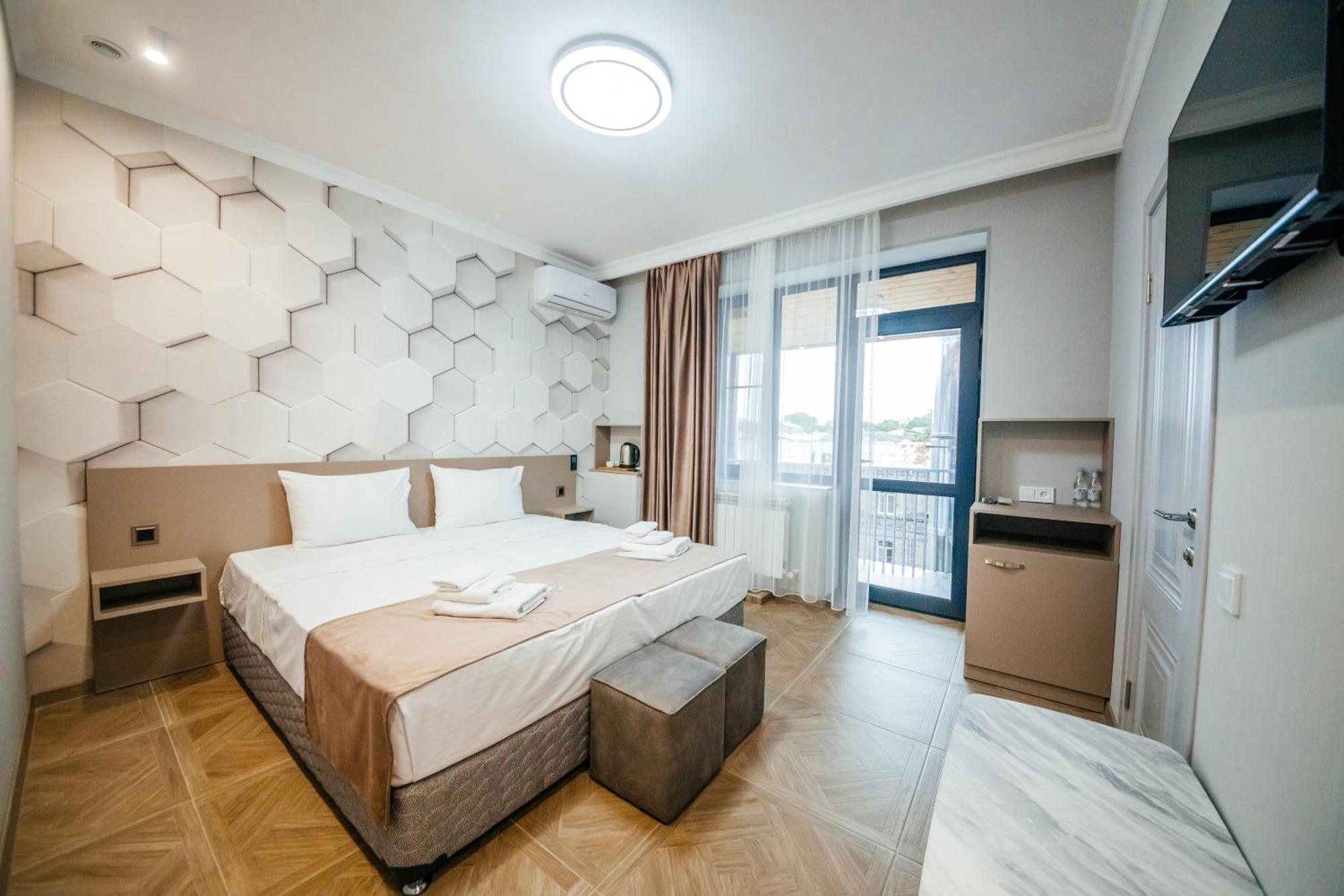 Chief Hotel Gyumri Ngoại thất bức ảnh